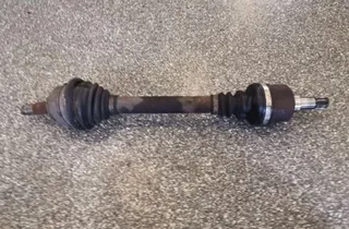 PEUGEOT 308 T7 (2007-2015) Arbre de transmission avant gauche 33845294