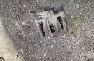 MERCEDES-BENZ A-Class W169 (2004-2012) Étrier de frein arrière droit 33868488