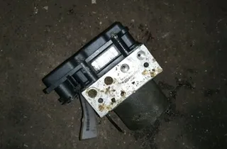 KIA Cee'd 1 generation (2007-2012) Pompe ABS 0265800637 34020321