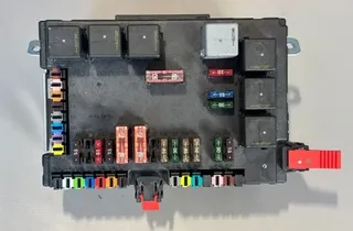 MERCEDES-BENZ S-Class W221 (2005-2013) Boîte à fusibles a2215403250 33944664