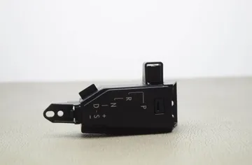 LEXUS RX 4 generation (2015-2024) Indicateur de changement de vitesse 76K116 13773011