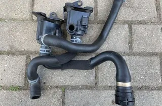 AUDI Q5 8R (2008-2017) Moteur à eau de circulation 06H121601N 33771081