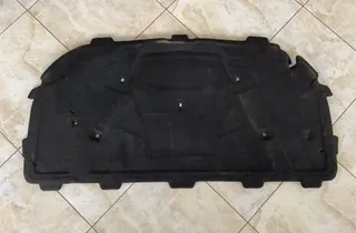 AUDI A5 8T (2007-2016) Panneau isolant de capot 33773641