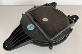 AUDI A4 B9/8W (2015-2024) Caisson de basses 8W5035412A 33775830