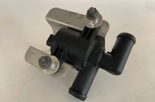 AUDI A7 C7/4G (2010-2020) Moteur à eau de circulation 4H0121671D 33780248