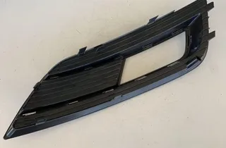 AUDI 100 4A/C4 (1990-1994) Garniture de phare antibrouillard 8K0807681K 33827841