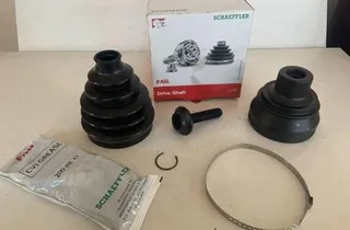 AUDI Q5 8R (2008-2017) Arbre de transmission avant droit 8K0498099C,771042330,8K0498099D,8K0407305H,8K0498099,8K0407305D,8K0407305F 33976824