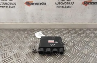 LEXUS RX 3 generation (2009-2015) Calculateur d'injecteurs de carburant 8987130040 31593077