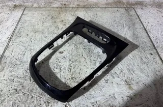 OPEL Astra K (2015-2021) Garniture en plastique du niveau de changement de vitesse 13449240,529131017 35443107