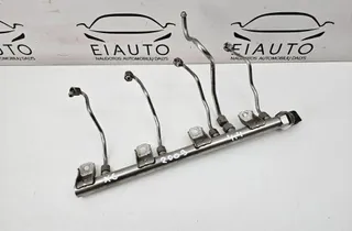 BMW X6 E71/E72 (2008-2012) Rampe de carburant 13537547600,0820624501,55PP1101,170820624501,7537319,7547600 33956091