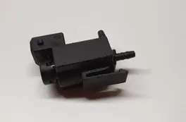 BMW 5 Series E60/E61 (2003-2010) Soupape à vide 722341,1742712 33956268