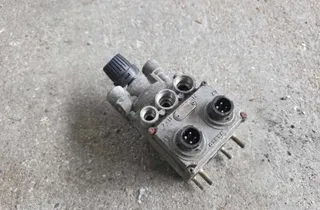 MERCEDES-BENZ ATEGO (1998-2004) Soupape de frein 4800010100 34268186