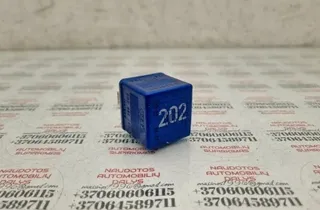 VOLKSWAGEN Passat B7 (2010-2015) Relais 8A0951253 31456400