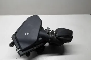 BMW 3 Series F30/F31 (2011-2020) Boîte de filtre à air 73336570,8601677,10737810 35562250