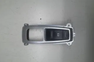 BMW X5 E70 (2006-2013) Garniture en plastique du niveau de changement de vitesse 6975467,6131 35592785
