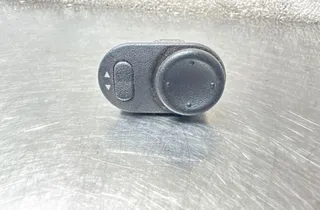 OPEL Corsa D (2006-2020) Commutateur de réglage du miroir 09226861 34475609