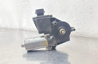 OPEL Zafira A (1999-2003) Moteur de commande de vitre de porte arrière gauche 119805106 34476524