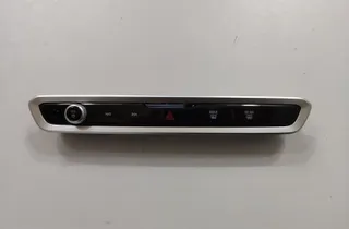 BMW X6 M G06 (2019-2024) Boutons du lecteur de musique 5A64198 27822620