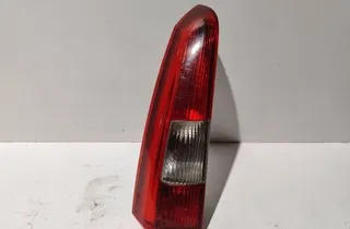 VOLVO V70 2 generation (2000-2008) Feu arrière gauche 9154493 35881853