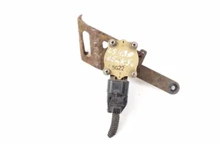 LEXUS LS 3 generation (2000-2006) Capteur de niveau de hauteur arrière droit 5G22 34827184
