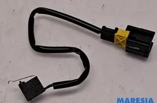 PEUGEOT 307 1 generation (2001-2008) Capteur de hauteur côté gauche 00008484L5,8484L5 31801085