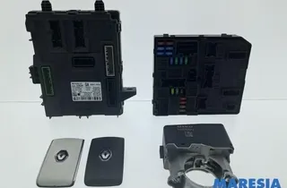 RENAULT Espace 5 generation (2015-2023) Calculateur d'unité de commande du moteur 284B66727R,A2C32559700,284B67108R,284B10644R,284B10363R,487002725R,00284B66727R,2927923064,00284B10363R,00487002725R,3468240102 34496246