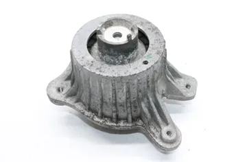 MERCEDES-BENZ C-Class W205/S205/C205 (2014-2023) Support moteur côté gauche A2052406717 34269674