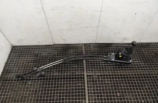 VOLKSWAGEN Golf R 7 generation (2013-2019) Mécanisme de changement de vitesse 5Q0711049AR 30468238