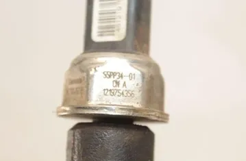 FORD C-Max 2 generation (2010-2019) Rampe de carburant 9685297580,1219754356 33281928