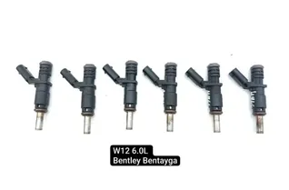 BENTLEY Bentayga 1 generation (2015-2024) Injecteur de carburant 07P906031B 33929692