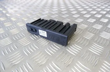 BMW X1 F48/F49 (2015-2023) Boîte de distribution d'énergie 8589907 14698938