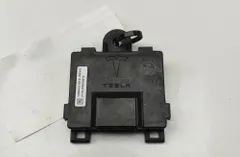 TESLA Model S 1 generation (2012-2024) Autres unités de contrôle 1069651-00-D 32997612