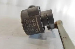 VOLKSWAGEN Phaeton 1 generation (2002-2016) Capteur de niveau avant droit 4E0907603C,3D0941286D 17106601