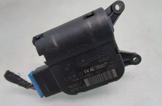 SEAT Altea 1 generation (2004-2013) Actionneur de moteur de volet de chauffage intérieur 1K0907511D 35098842
