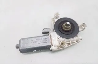 PEUGEOT 307 1 generation (2001-2008) Moteur de lève-vitre de porte avant gauche 0130822022 35072719