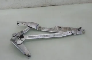 AUDI A8 D2/4D (1994-2002) Charnière de coffre côté gauche 35093164