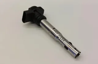 AUDI A4 B8/8K (2011-2016) Fil d'allumage haute tension (fil de bougie) 07K905715F 34452284