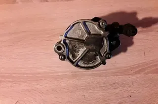 PEUGEOT 307 1 generation (2001-2008) Pompe à vide D1562A 33828821