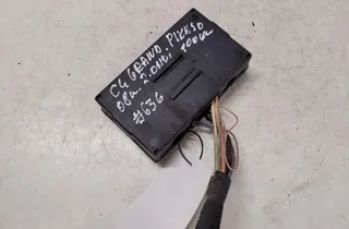 CITROËN C4 Picasso 1 generation (2006-2013) Boîte à fusibles 9632229480 28649324