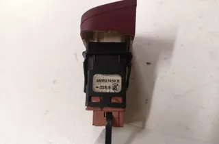 CITROËN C4 Picasso 1 generation (2006-2013) Bouton de danger 96552745 28687095