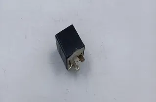 AUDI 80 B4 (1991-1996) Relais 8A0951253A 27164049