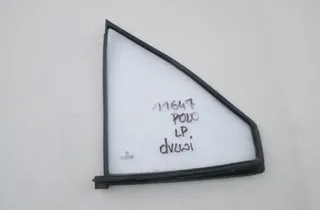 VOLKSWAGEN Polo 2 generation (1981-1994) Fenêtre avant gauche 21367430