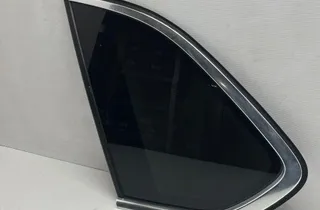 BMW X5 F15 (2013-2018) Fenêtre de porte arrière gauche 43R000265 33899750