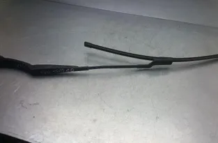 HYUNDAI i30 FD (1 generation) (2007-2012) Bras d'essuie-glace avant F00S51F104 34340670