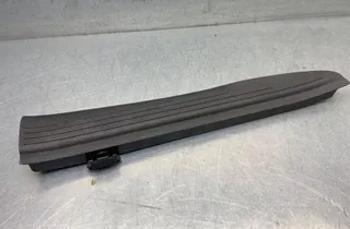 MERCEDES-BENZ E-Class W211/S211 (2002-2009) Garniture de seuil arrière droit A2116820535 34350867