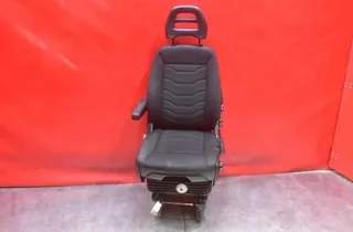 IVECO Daily 6 generation (2014-2019) Siège avant gauche IVECO 34921504