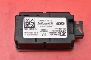 TESLA Model X 1 generation (2015-2024) Calculateur d'unité de commande du moteur 1034601-00-B 32974041