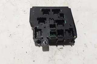 VOLVO S60 2 generation (2010-2020) Boîte à fusibles 32212298 21019907