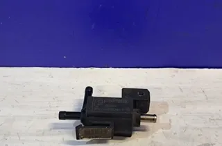 VOLVO S60 1 generation (2000-2009) Électrovanne 30670448 30668640
