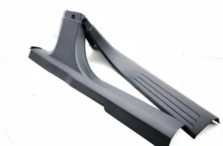 PEUGEOT 2008 2 generation (2019-2023) Garniture de seuil avant droit 9820798377 34458027